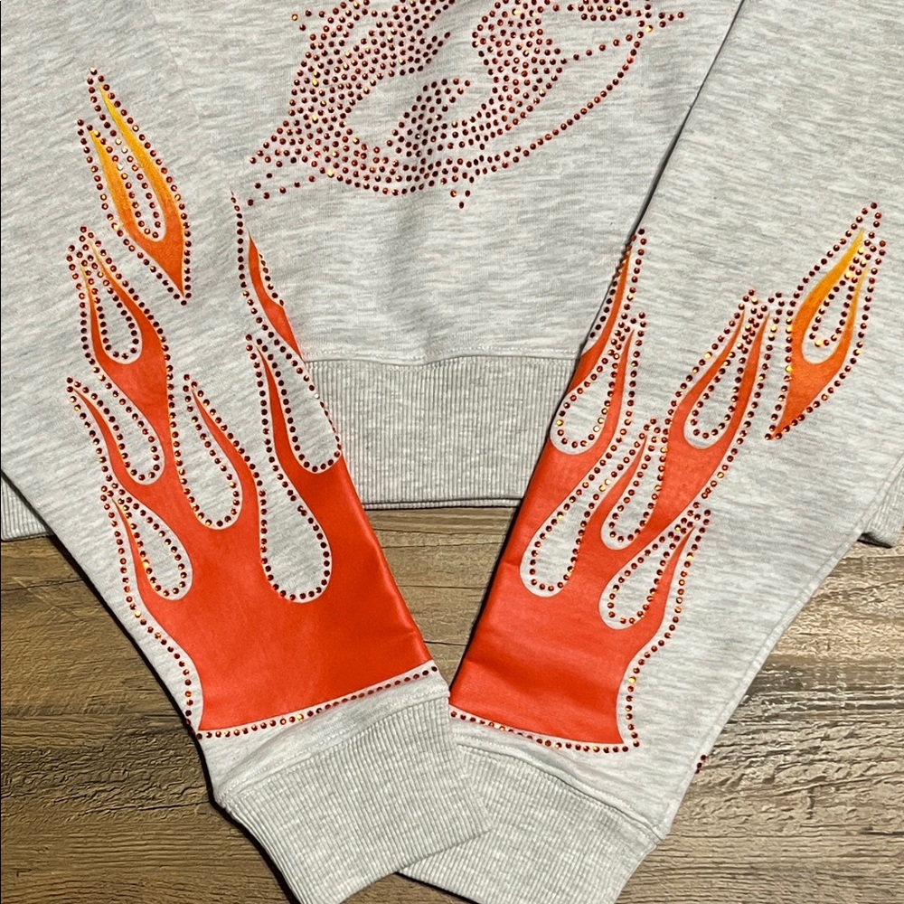 Full Send Women's Gray and Orange Flame Sequin Cropped Hoodie - Picture 4 of 5